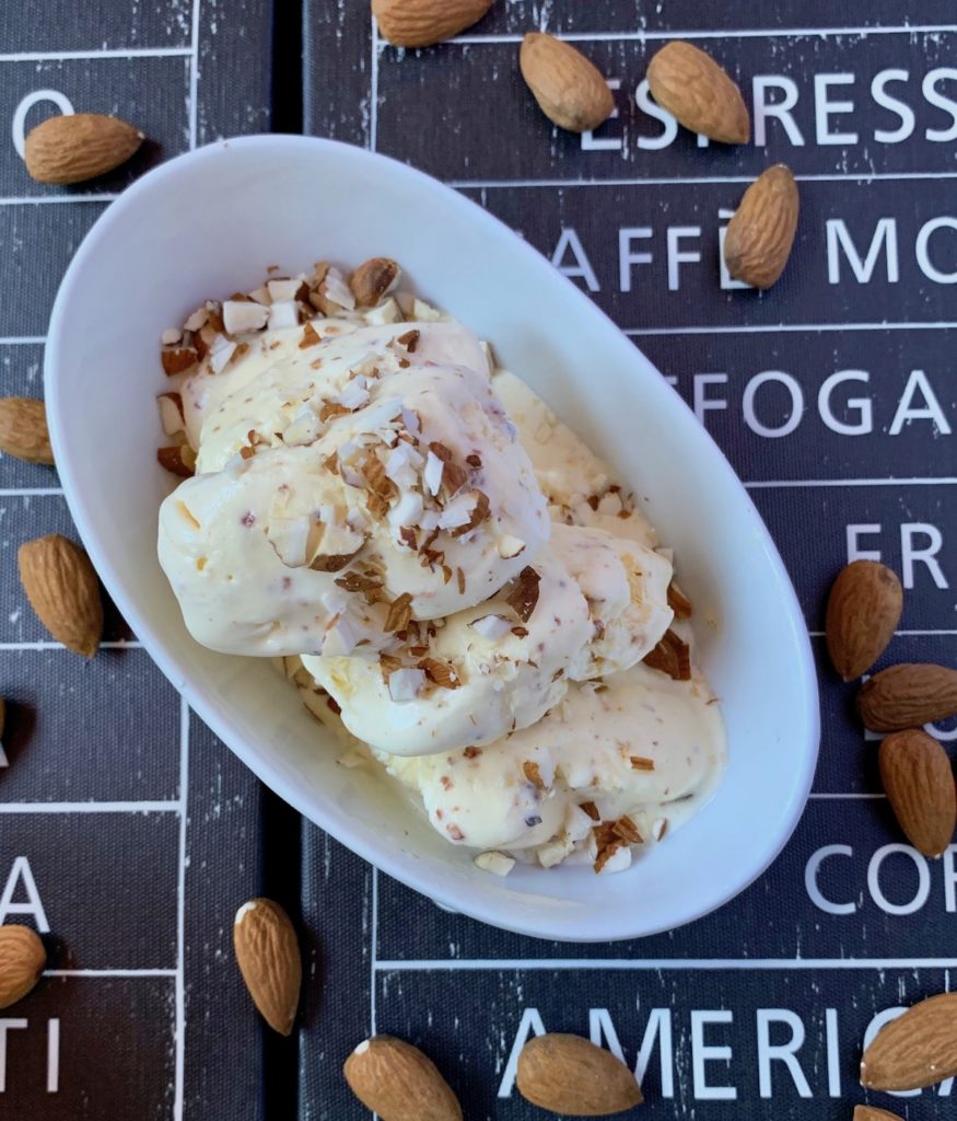 Almond praline ice cream KapptainCook photography