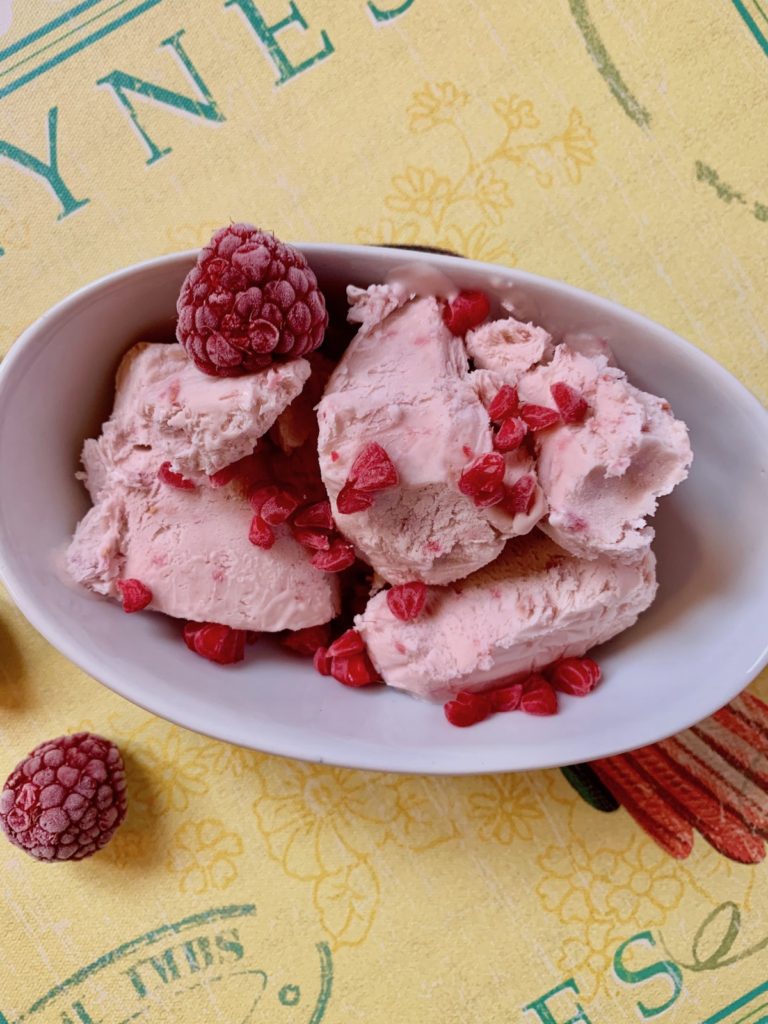 homemade raspberry no churn ice cream recipe