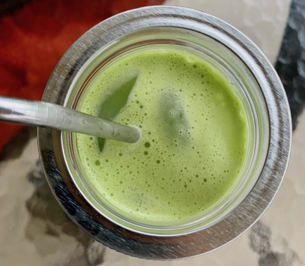 Delicious green smoothie